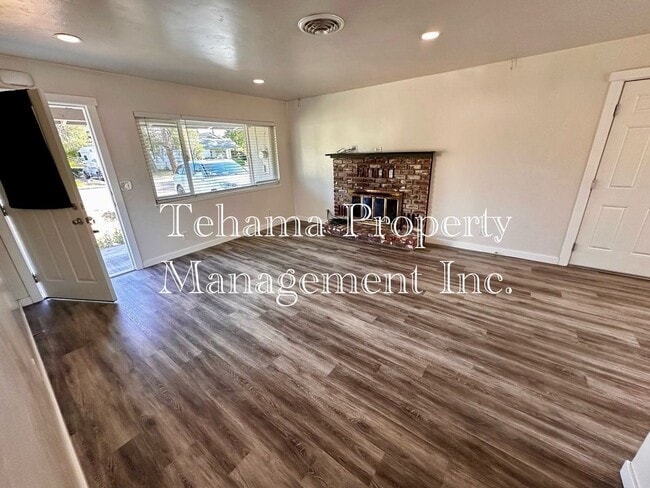 Foto del edificio - 3 Bedroom 1 Bath Home in Antelope Area