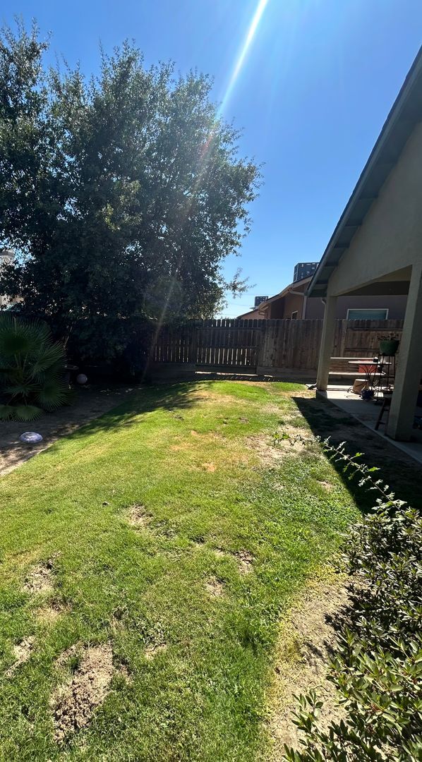 Building Photo - 3 bed 2 bath home