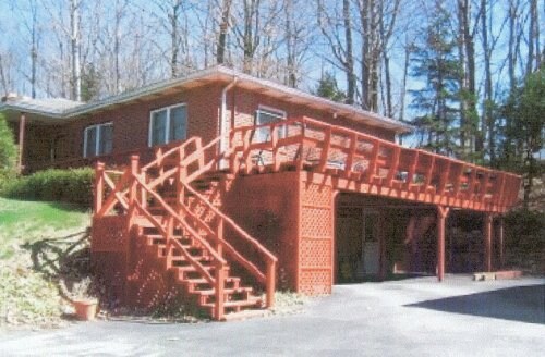 Primary Photo - 691 S 5th Ave