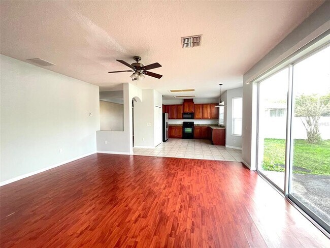 Building Photo - 445 Cortona Dr