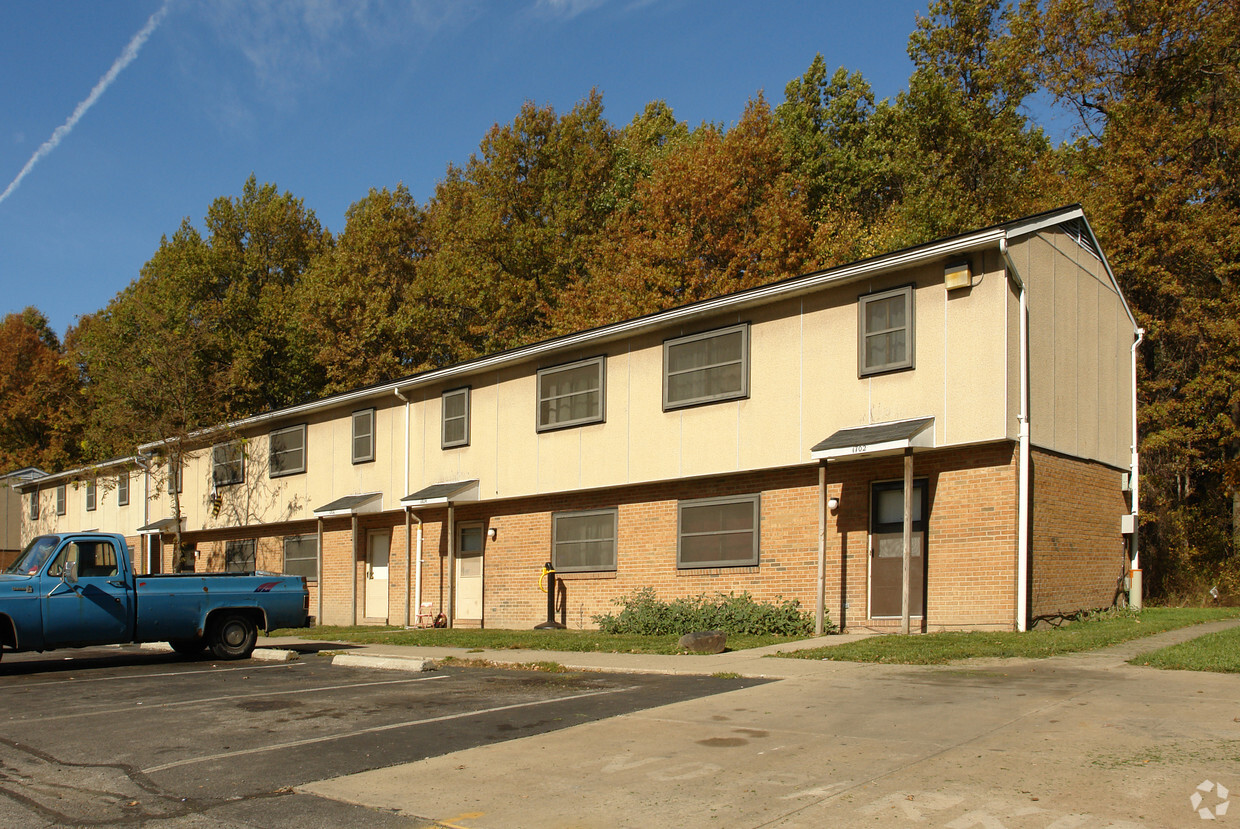 Building Photo - 1708-1702 Colt Ct