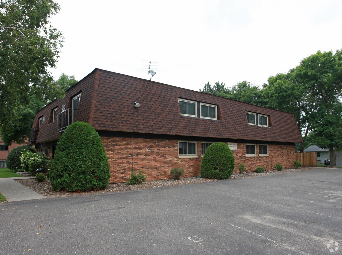 Woodmere Apartments Apartments in New Richmond, WI