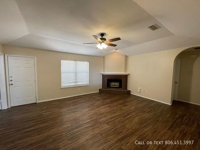 Building Photo - Awesome 3/2/2 Near 4th and Iola, Frenship ...