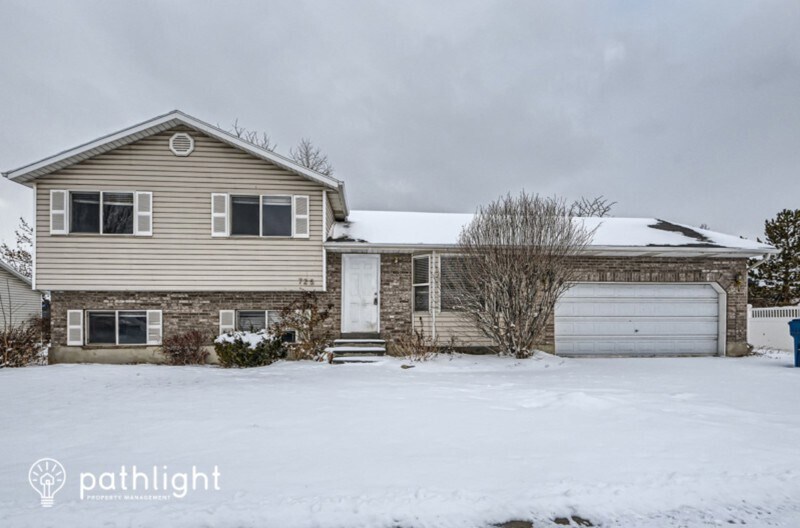 Primary Photo - 725 N 1010 W, Pleasant Grove, UT, 84062
