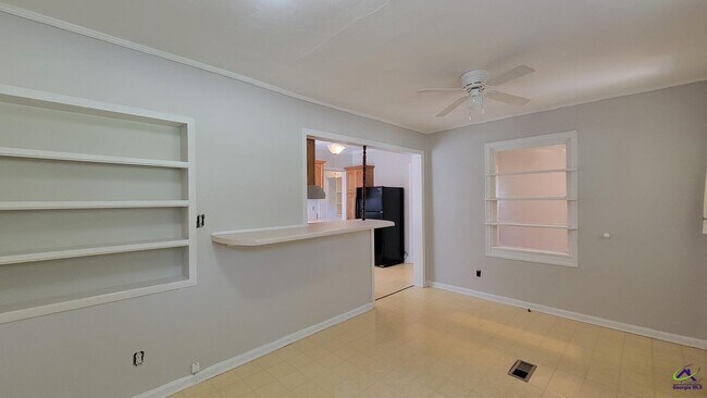 Foto del edificio - 1322 North Ave