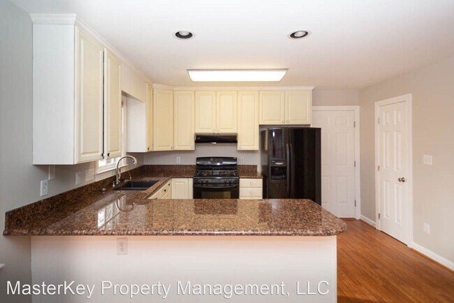 Foto del edificio - 3 br, 2.5 bath House - 106 Huntsmoor Ln