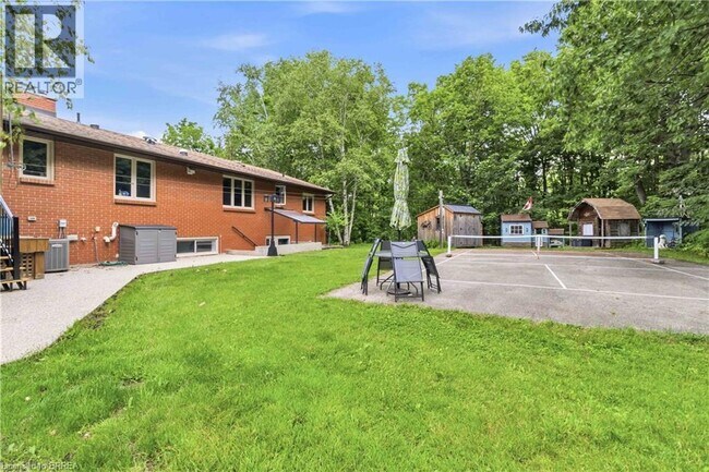 Photo du bâtiment - 609 Weir Rd
