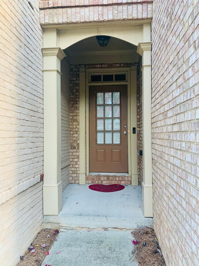 Foto del edificio - 1624 Caswell Pkwy