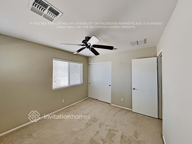 Building Photo - 25549 W Whyman St