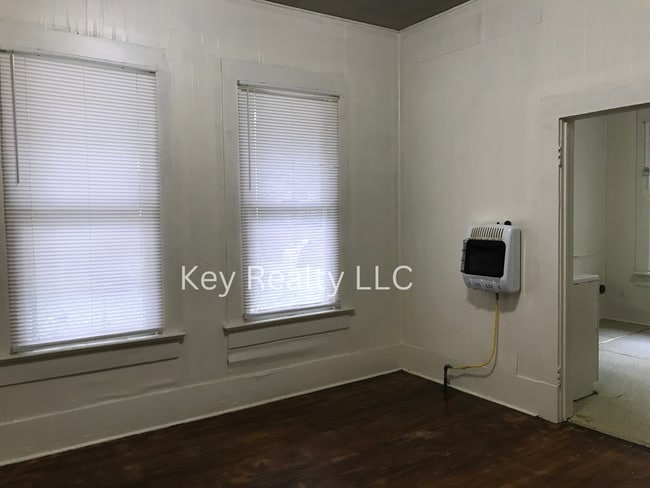 Foto del edificio - **** 612 - A 18th Street - Alexandria MOVE IN SPECIAL