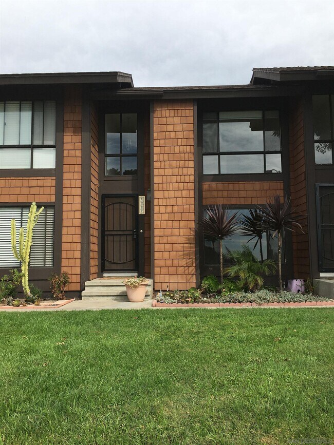 Building Photo - 2557 Ocean Cove Dr