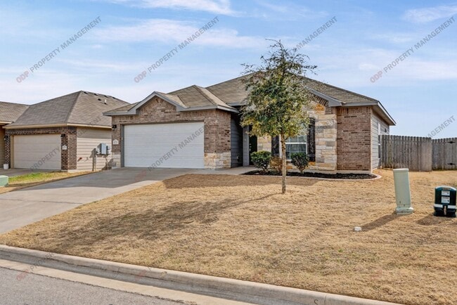 Building Photo - 4713 Highmont Dr