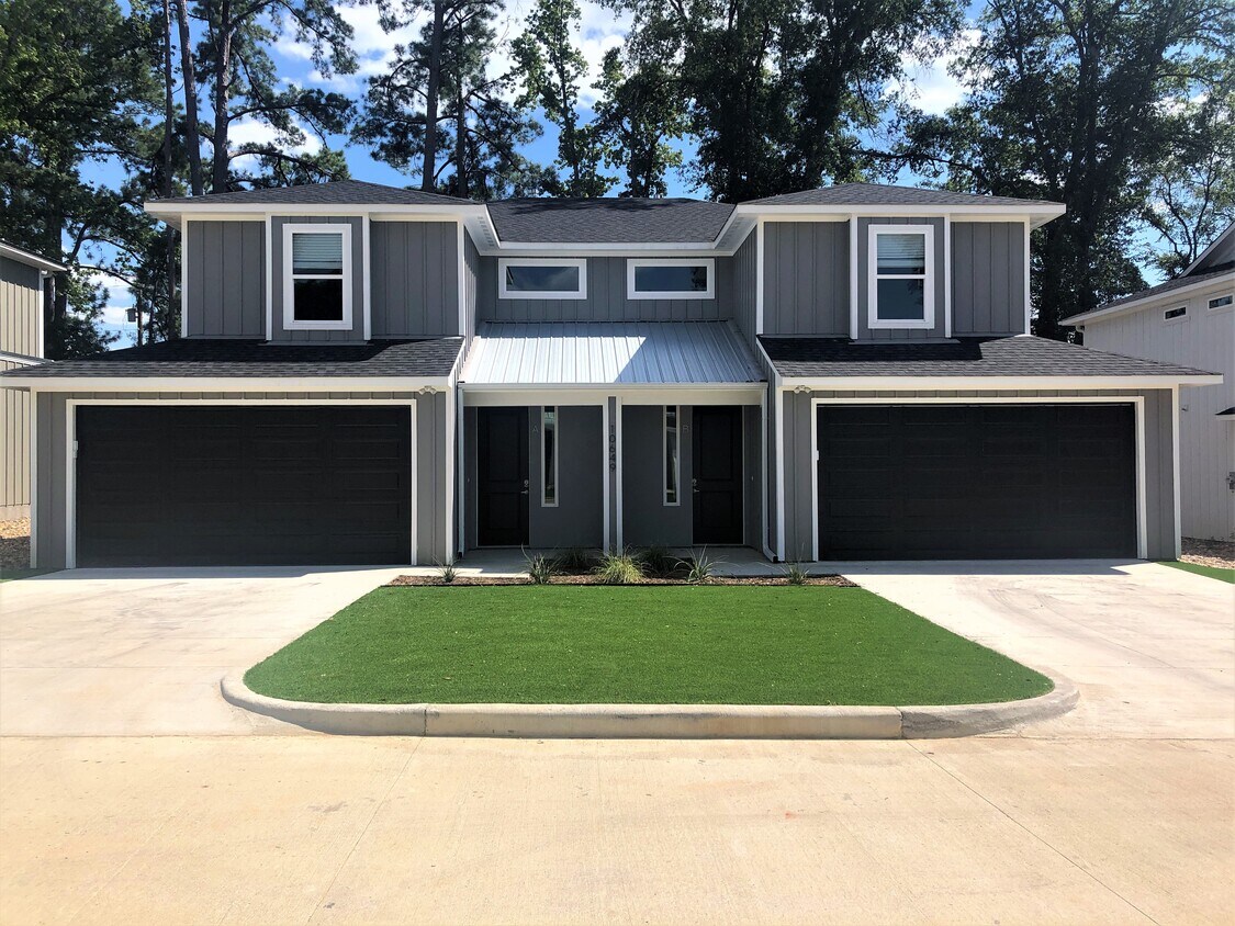 10649 Brothers Ln, Flint, TX 75762 Townhouse for Rent in Flint, TX