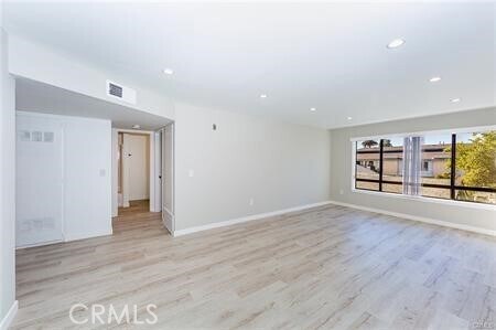 Foto del edificio - 835 E Lomita Ave