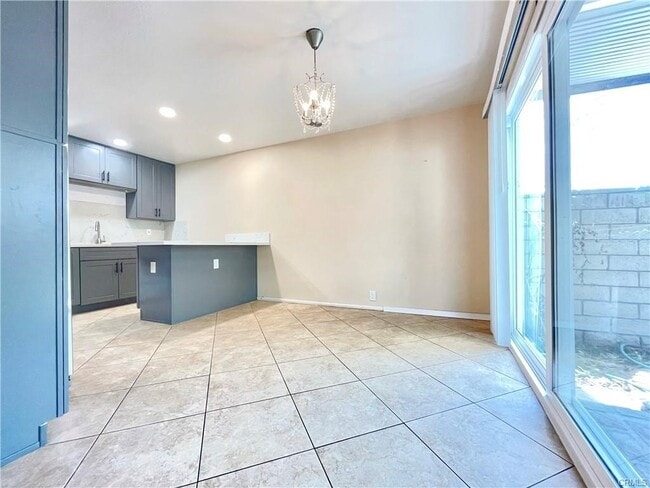 Building Photo - 2127 Eveningside Dr