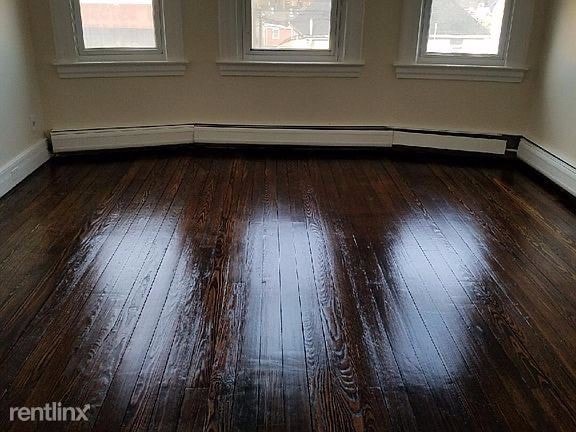 Foto principal - 256 S Orange Ave