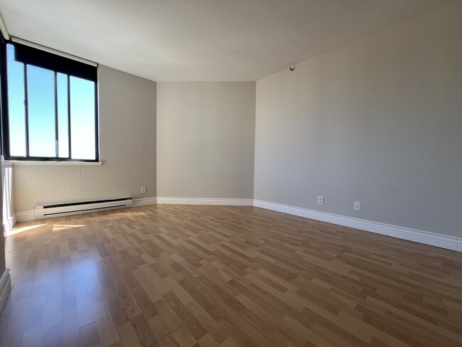 Bedroom View 1 - 900 Bush St