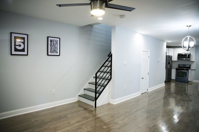 Foto del edificio - 4113 Spring Garden St