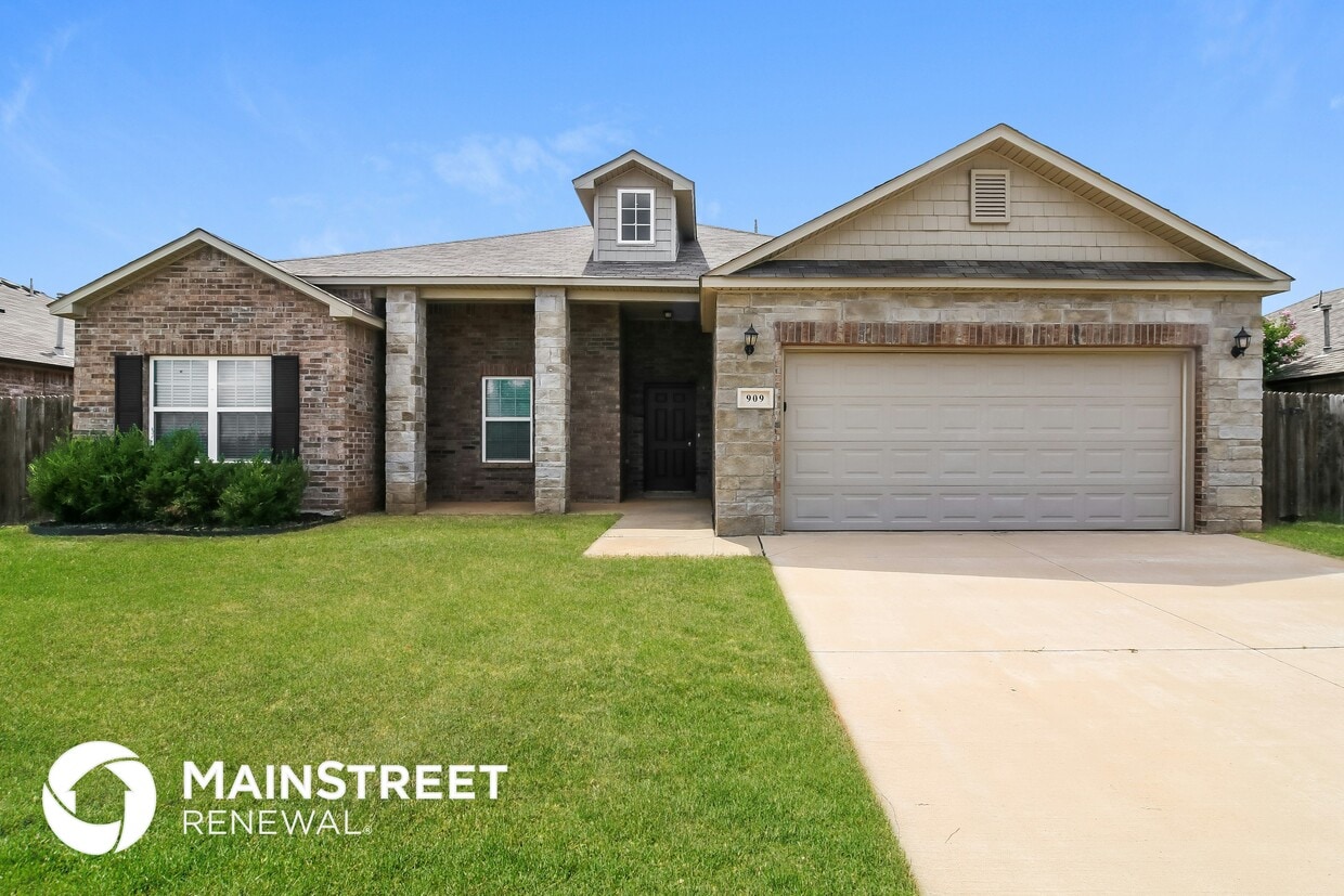 Foto principal - 909 N Donald Way