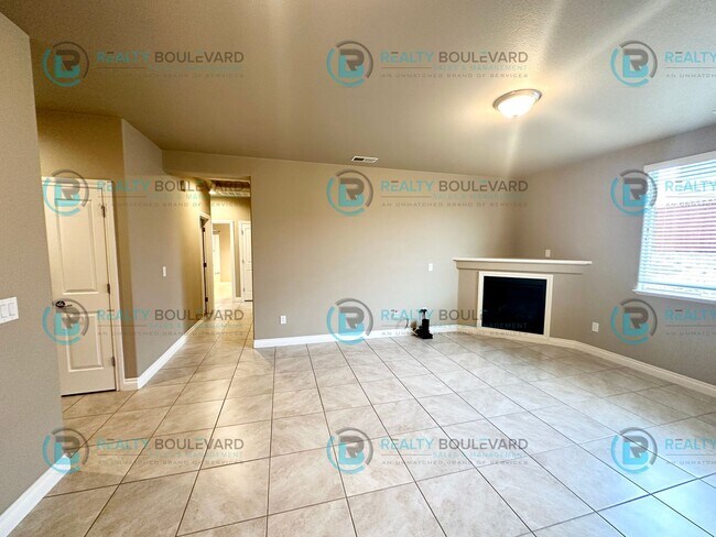Foto del edificio - Beautiful 3 Bedroom located in Cold Springs!