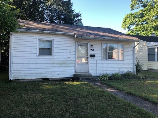Primary Photo - 1005 W Jefferson Blvd