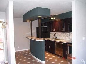 Building Photo - 4708 E Caballero St