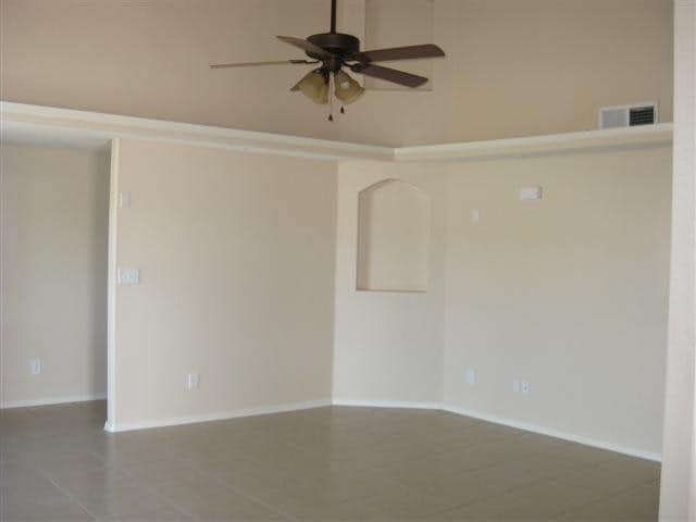 Building Photo - 3344 Scarlet Point Dr