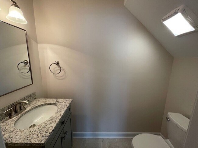 Building Photo - PRICE REDUCTION!!  LYONS CROSSING VILLAS.....
