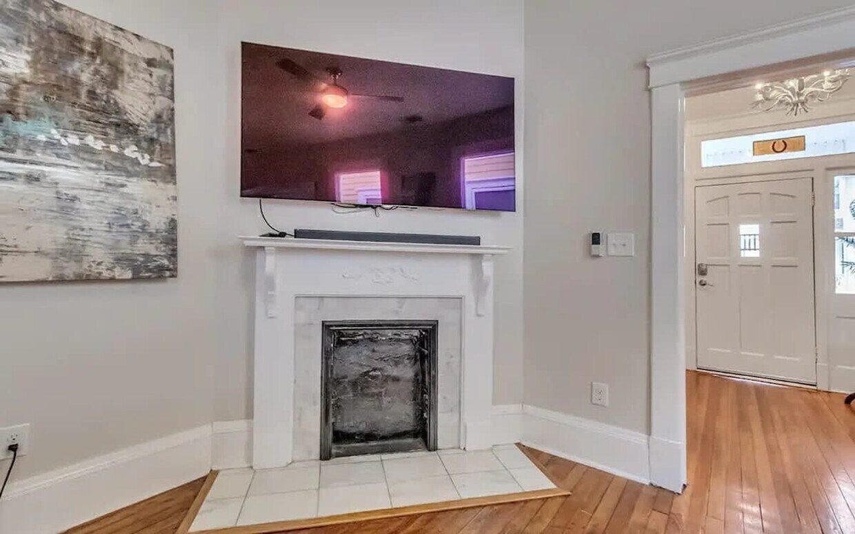 Foto principal - 512 E 33rd St