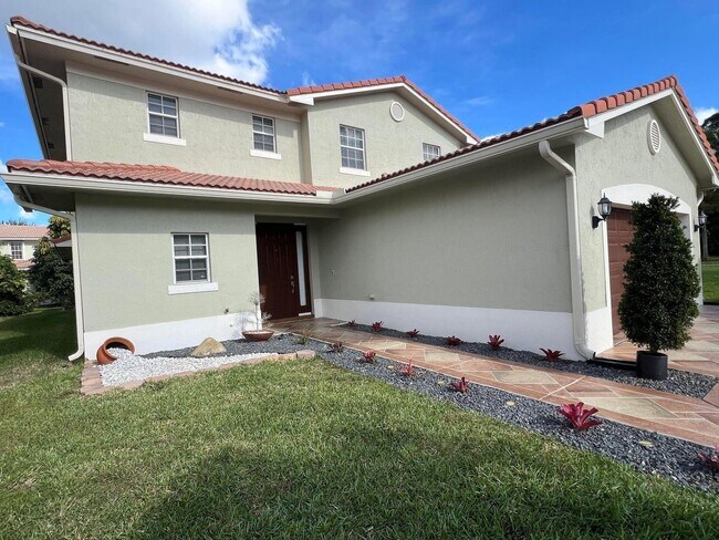 Building Photo - Eagle Ridge Drive, Greenacres, FL 33413 - ...