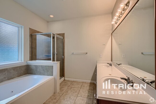 Building Photo - 20831 Fair Walnut Way