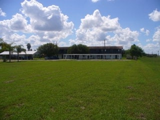 Building Photo - Mile 8 1/2 FM 105