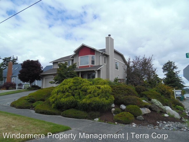 Building Photo - 4 br, 3 bath House - 1602 9th Street