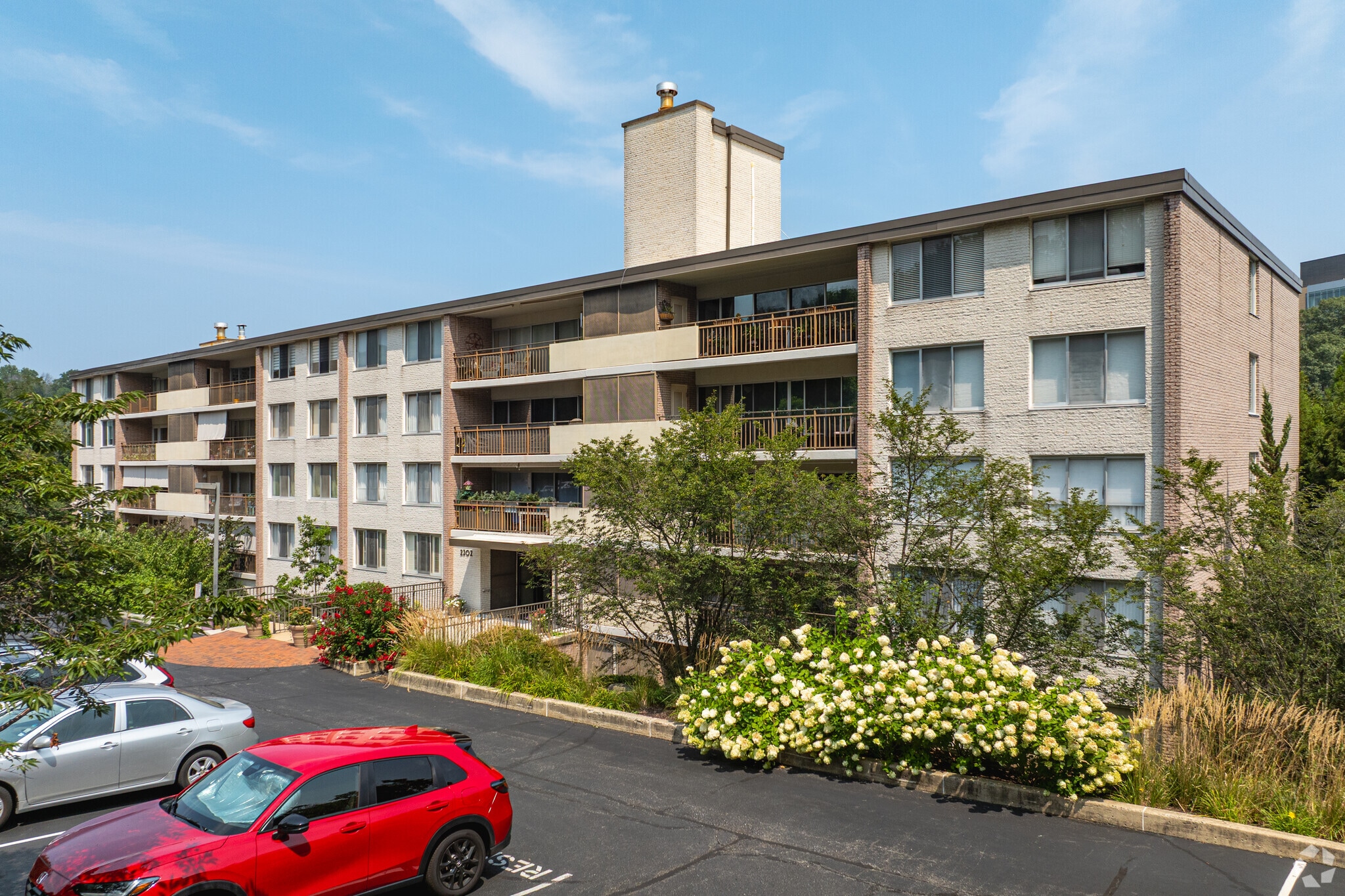 Rockford Park Condominium