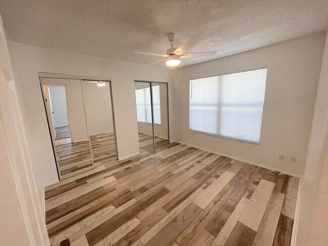 Foto del edificio - 308 Hernando St