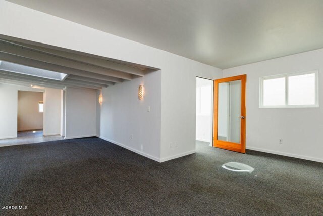 Building Photo - 4140 Ocean Dr