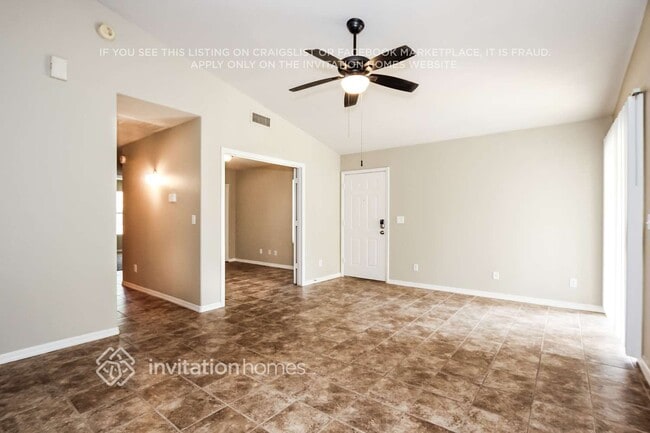 Building Photo - 11230 N 81st Ave