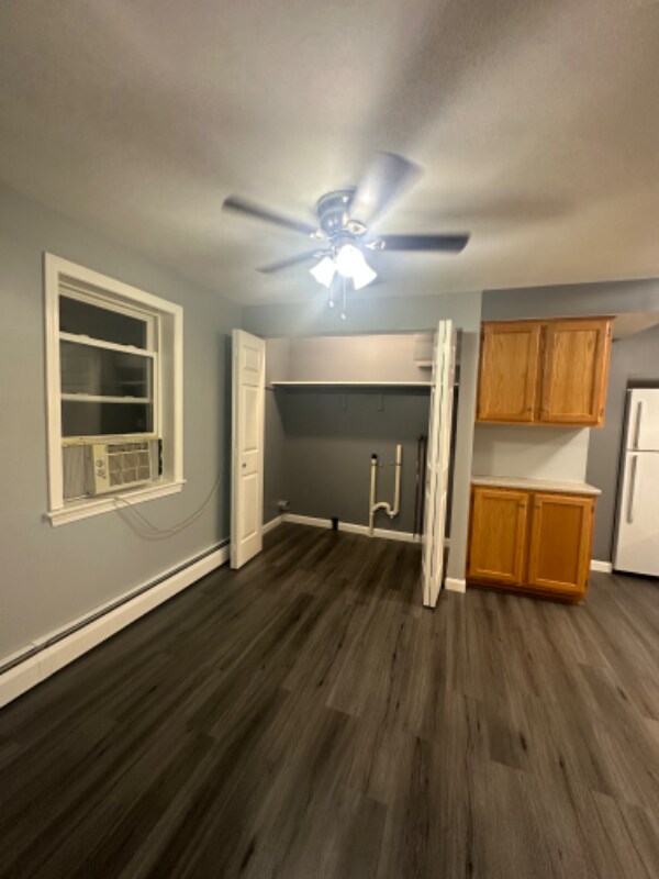 538 Dubuque St Unit 538 Dubuque street 1, Manchester, NH 03102 Room