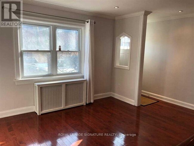 Building Photo - 40 Crofton Rd