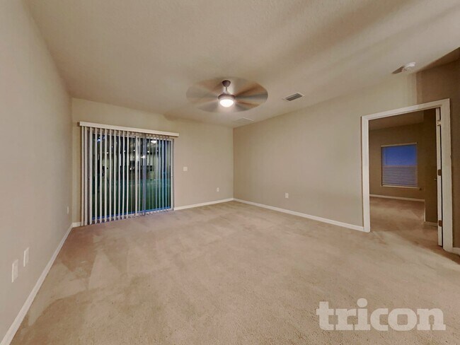 Building Photo - 11120 High Noon Trl