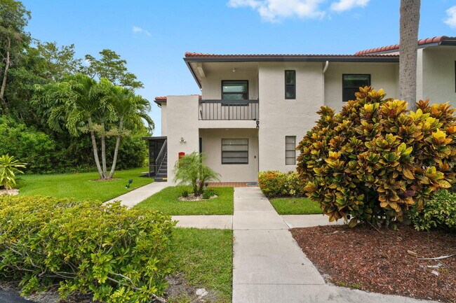 Foto del edificio - 21669 Tall Palm Cir