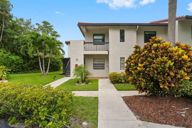Building Photo - 21669 Tall Palm Cir