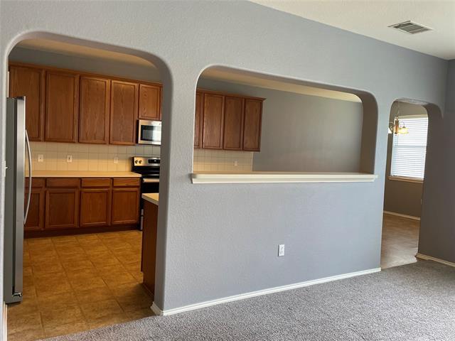Building Photo - 241 Flatwood Dr