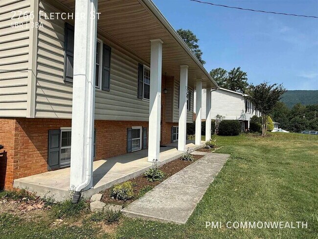 Foto del edificio - 2766 Fletcher St
