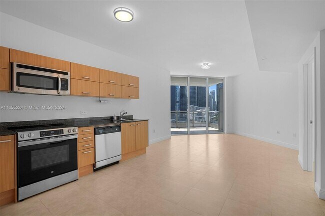 Building Photo - 350 S Miami Ave