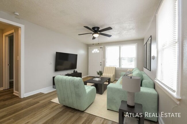 Photo - 7367 Oneida Dr Apartment