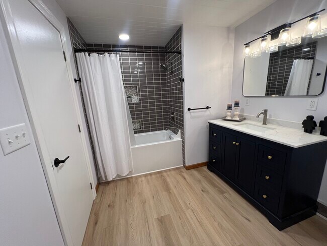 Foto del edificio - 312 NW Harrison St