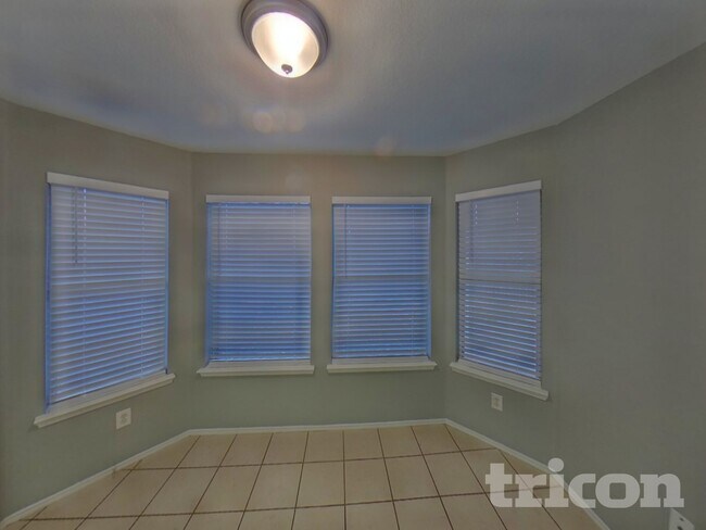 Foto del edificio - 1801 Pecan View Dr