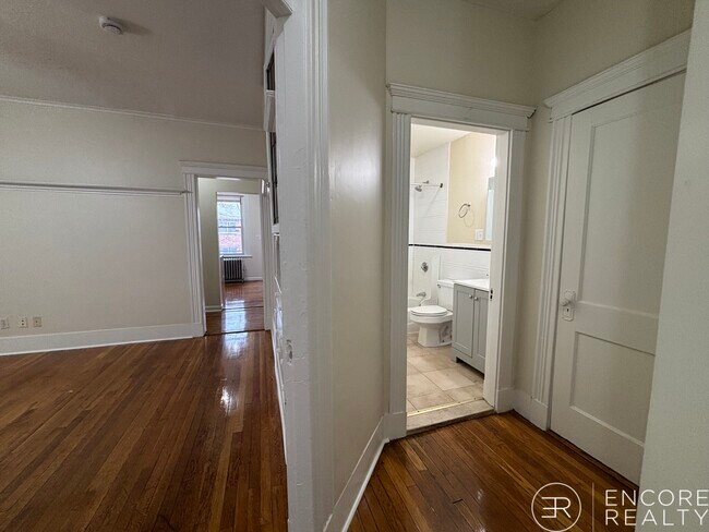 Building Photo - 7 Price Rd