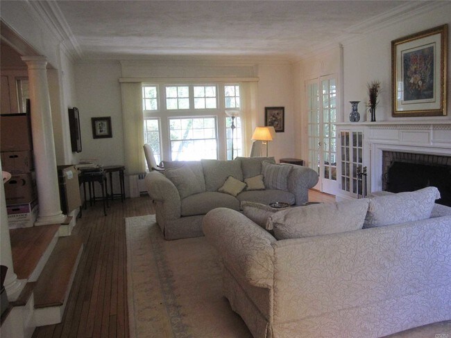 Foto del edificio - 7 Poplar Ct